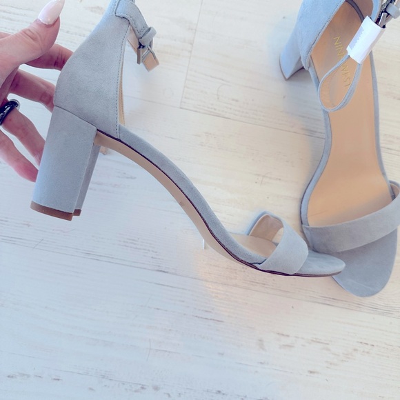 Nine West light blue suede heels Sz 10 new - Picture 5 of 5